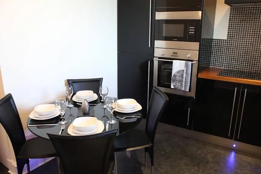 Prime 2 Bedroom City Centre Apt Aberdeen Apartment