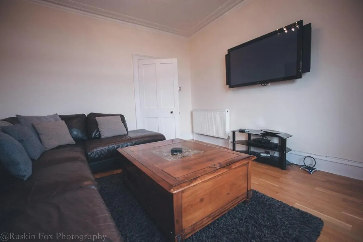Prime 2 Bedroom City Centre Apt Aberdeen